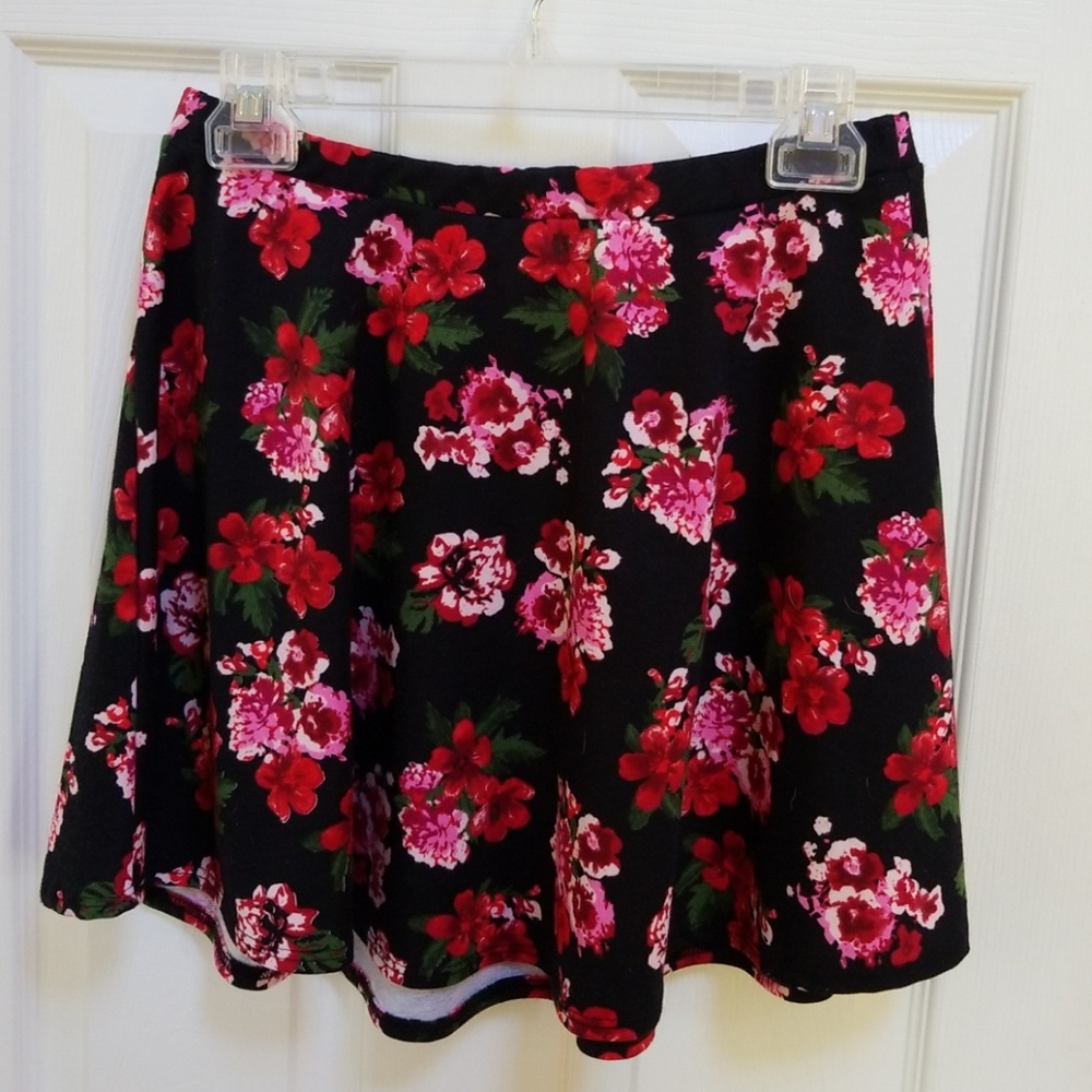 DEB SKIRT 🌺